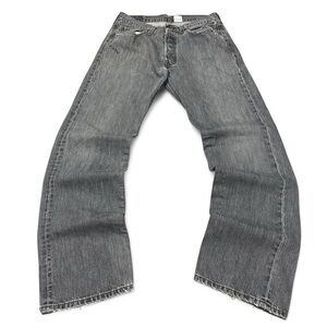 Y2K Levi’s relaxed fit 550 light grey wash faded denim jeans